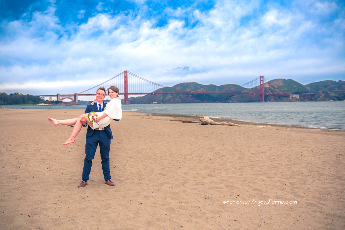 Trauung und Hochzeitsfotos am Crissy Field Beach in San Francisco